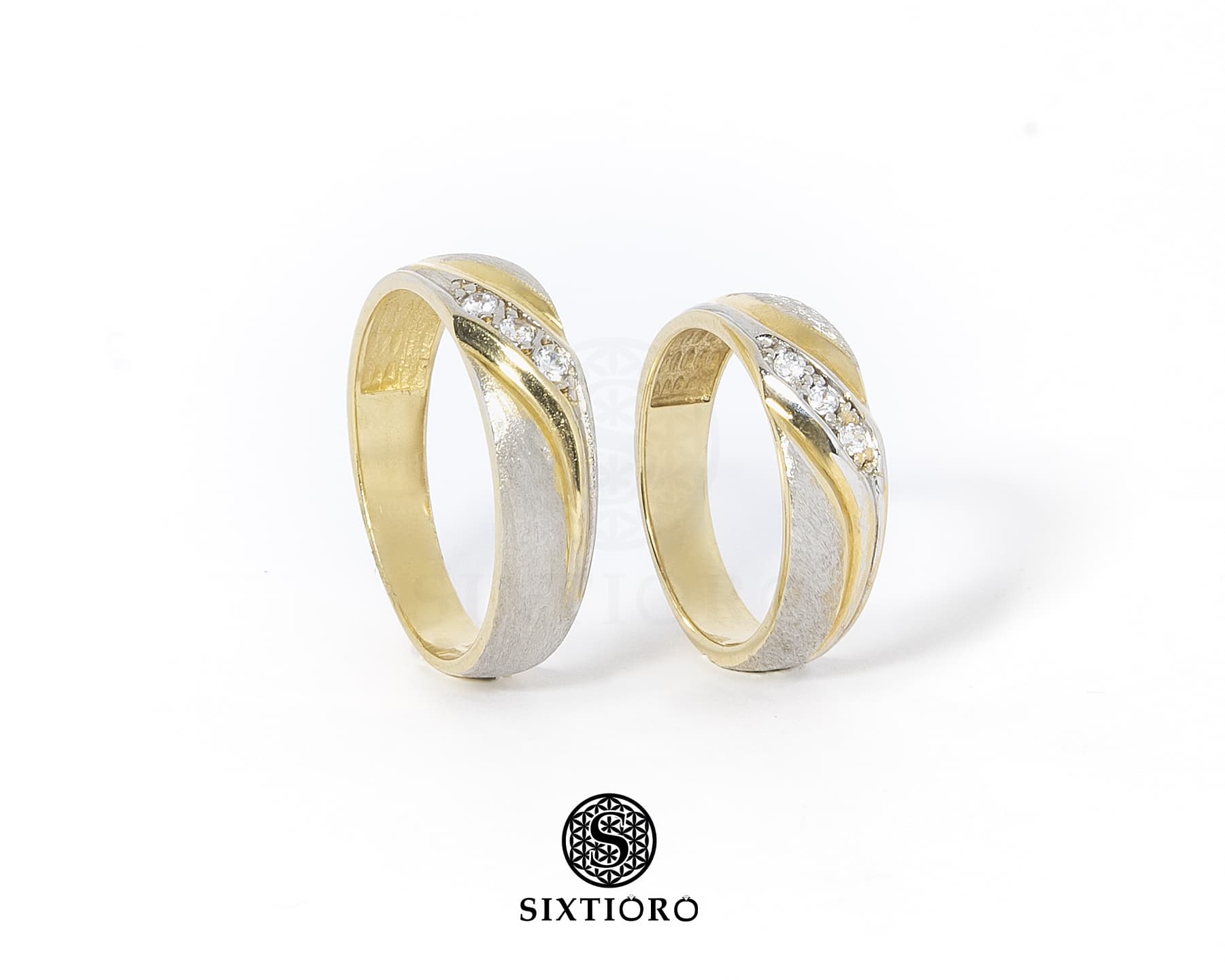 Argollas de matrimonio combinada solida confort 14k sixtioro.joyas